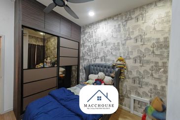 Parkfield Residences, Tropicana Heights