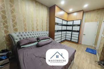 Parkfield Residences, Tropicana Heights