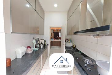 Parkfield Residences, Tropicana Heights