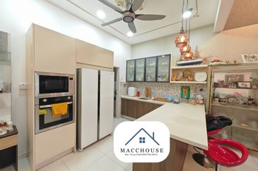 Parkfield Residences, Tropicana Heights