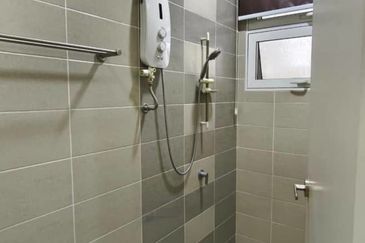 Parkfield Residences, Tropicana Heights