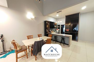 Parkfield Residences, Tropicana Heights