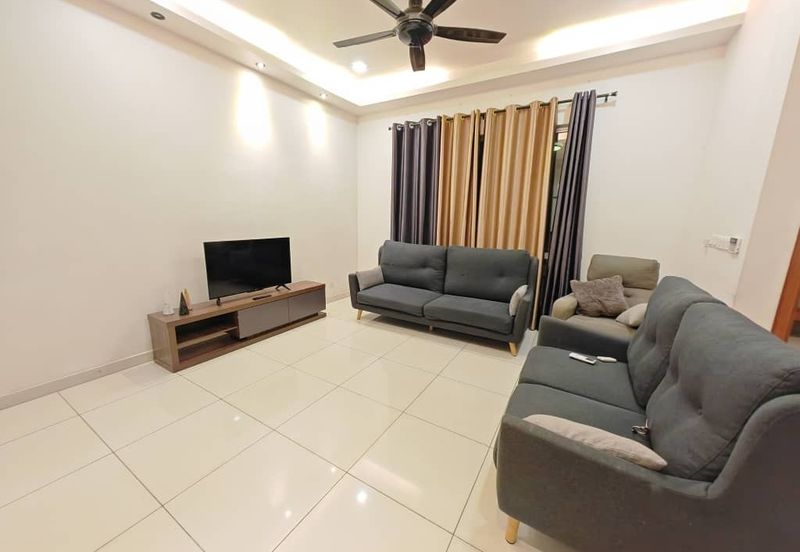 Parkfield Residences, Tropicana Heights