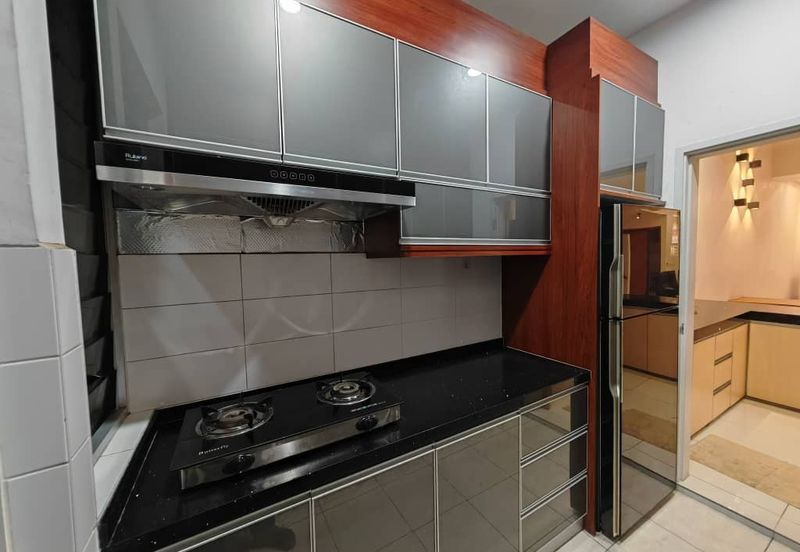 Parkfield Residences, Tropicana Heights