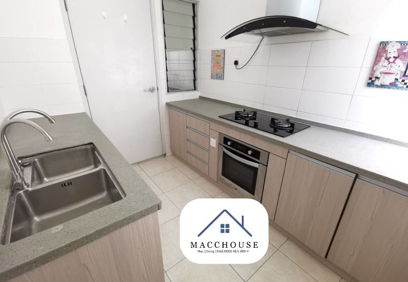 Parkfield Residences, Tropicana Heights