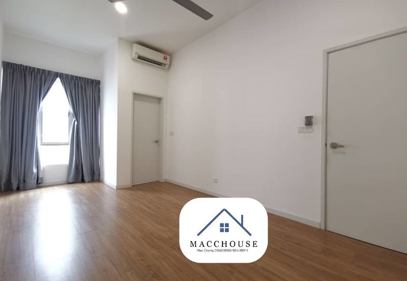 Parkfield Residences, Tropicana Heights