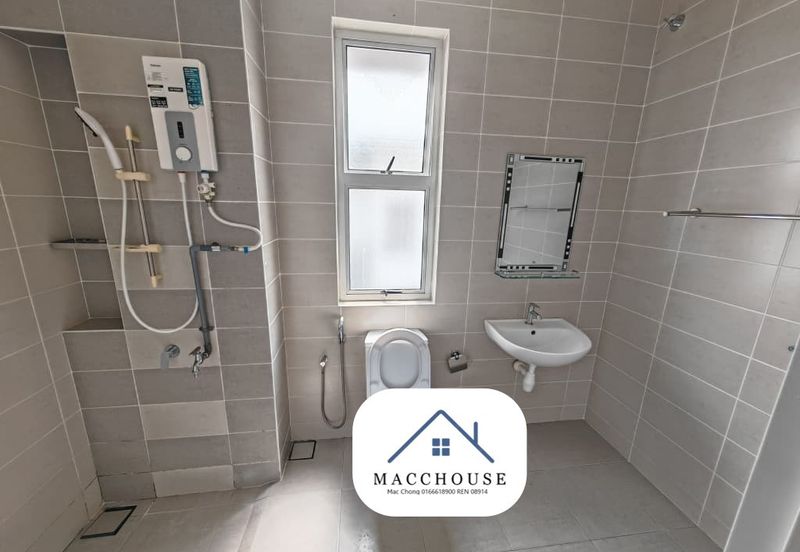 Parkfield Residences, Tropicana Heights