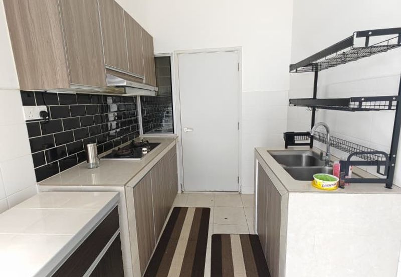 Parkfield Residences, Tropicana Heights