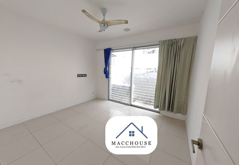 Fairfield Residences, Tropicana Heights