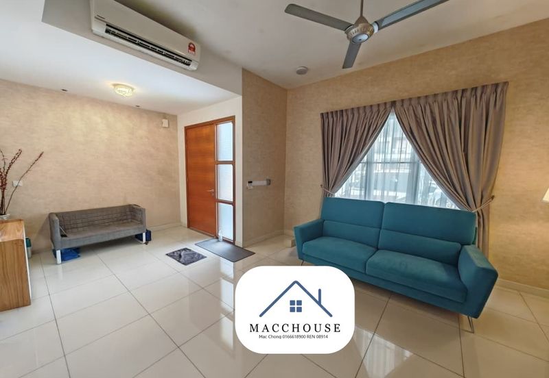 Parkfield Residences, Tropicana Heights