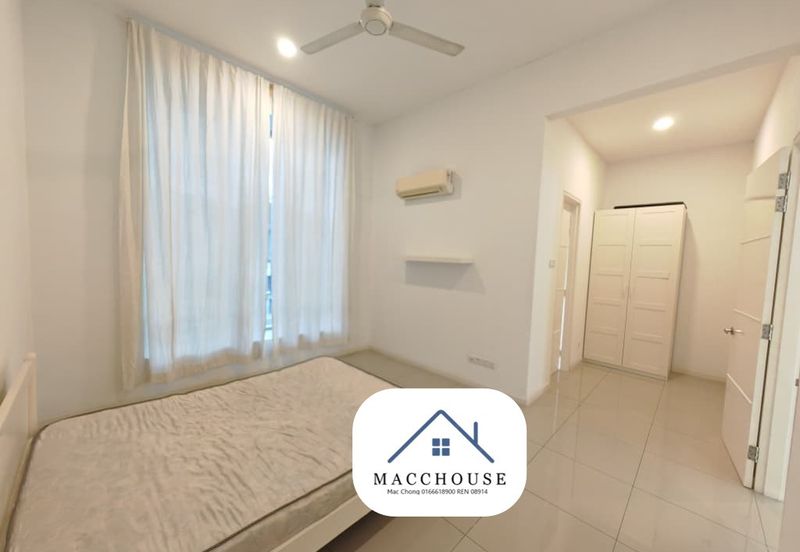 Fairfield Residences, Tropicana Heights