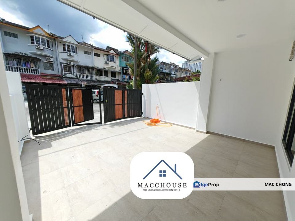 Batu 9, Cheras, Selangor Taman Seri Aman Cheras Selangor [18x60] [Freehold] [FREE SPA] [New Reno] , Selangor, Cheras