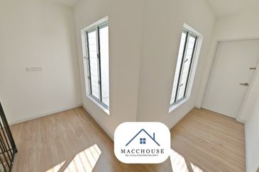 Parkfield Residences, Tropicana Heights