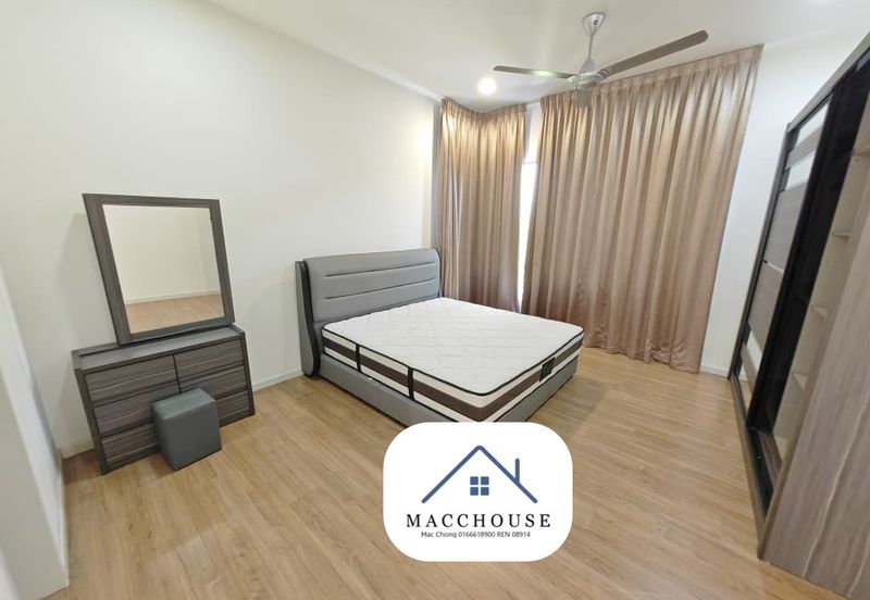 Parkfield Residences, Tropicana Heights