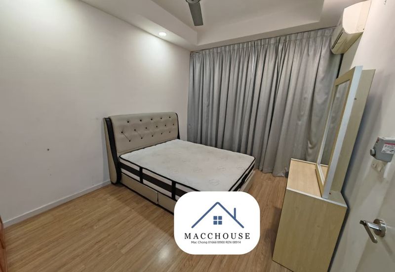 Parkfield Residences, Tropicana Heights