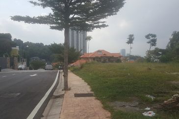 Jalan Alam Damai 