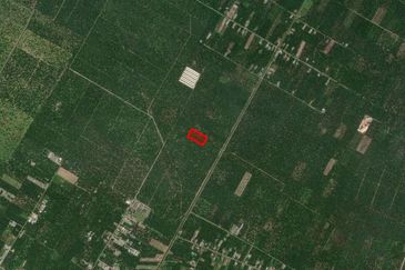 OFF JALAN KE TANJUNG SEPAT