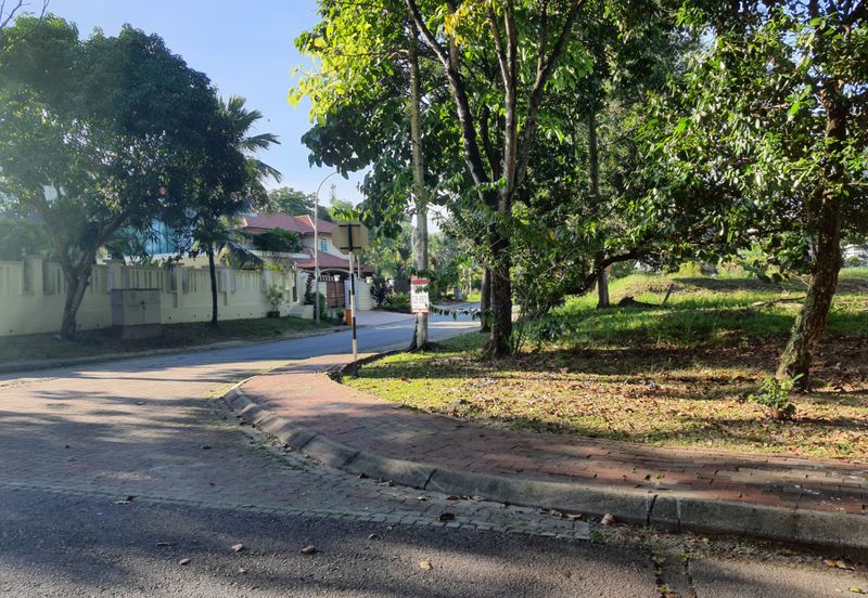 Bungalow Land Jalan Menara U8, Bukit Jelutong