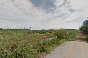 5 acres  Industrial Zoning Land, Jeram for Sale