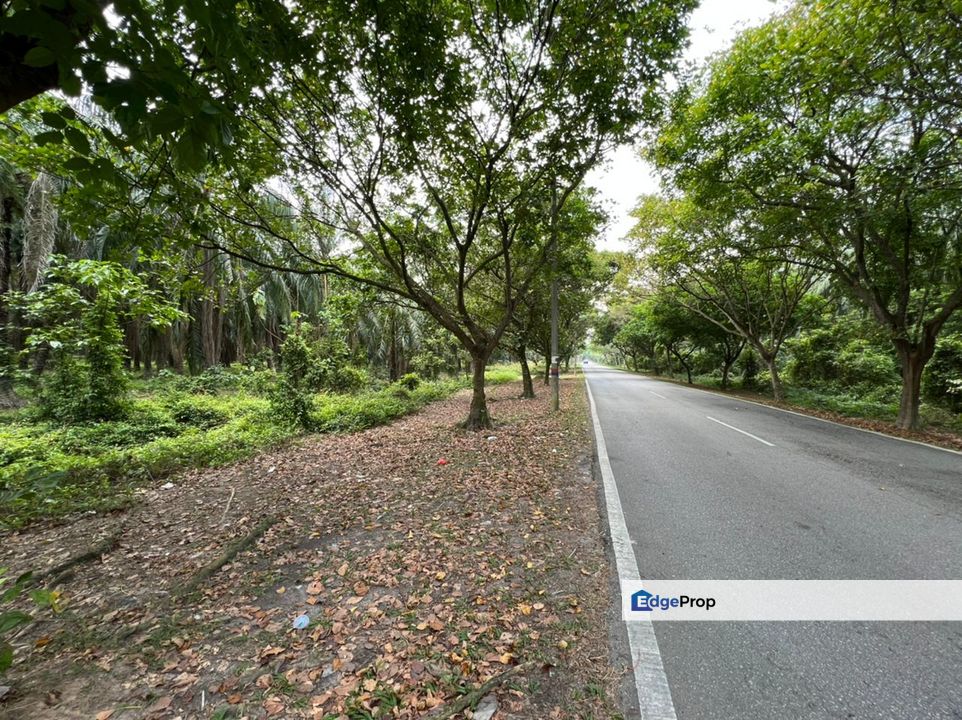  3.57 ac Residential Zoning land, Bukit Changgang, Selangor, Dengkil