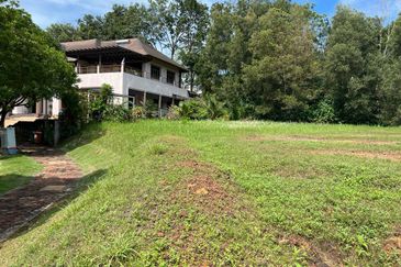 Bungalow land at Jalan P10D, Precint 10, Putrajaya for Sale