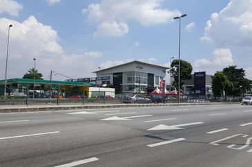 Commercial Land, Jalan Puchong Batu 13, Puchong