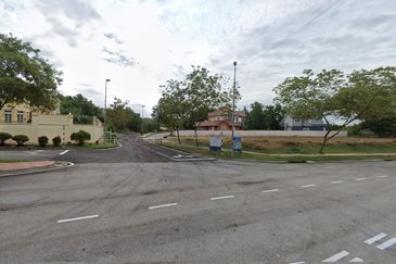 Jalan Rimba Riang 9/8