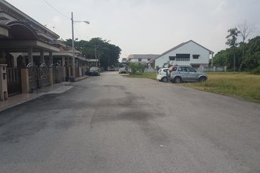 Bungalow land at Lorong Hilir 7, Taman Gembira, Telok Pulai, Klang