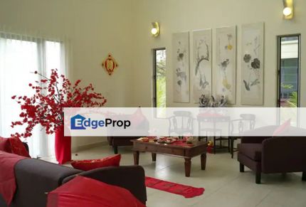 Fully Furnished 3 storey Bungalow @ Equine Park , Selangor, Seri Kembangan