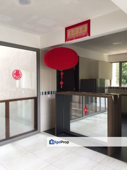 Fully Furnished 3 storey Bungalow @ Equine Park , Selangor, Seri Kembangan