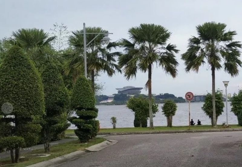 Perdana Lakeview East