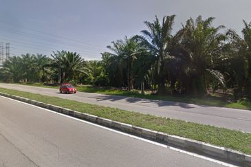  Industrial Zoning Land, Batu 14  Jalan Kapar