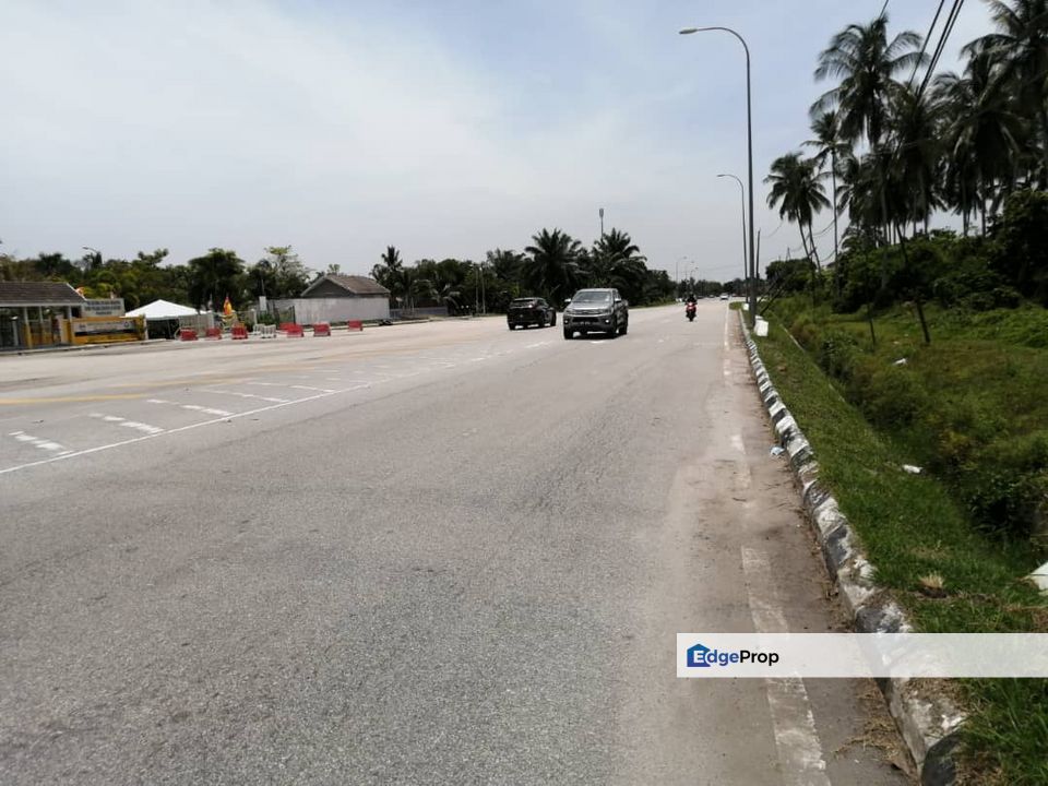 Petrol Station Land, Jalan Rawang, Kuala Selangor, Selangor, Kuala Selangor