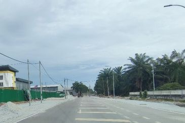 Kawasan Perusahaan Telok Mengkuang