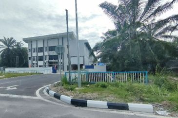 Kawasan Perusahaan Telok Mengkuang