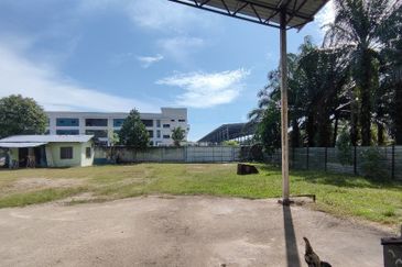 Kawasan Perusahaan Telok Mengkuang