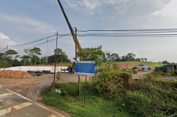 12 acres Industrial Zoning Land, Jalan DPP, Batu Arang for Sale