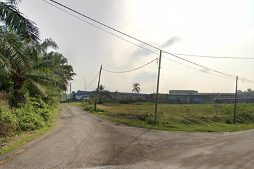 12 acres Industrial Zoning Land, Jalan DPP, Batu Arang for Sale