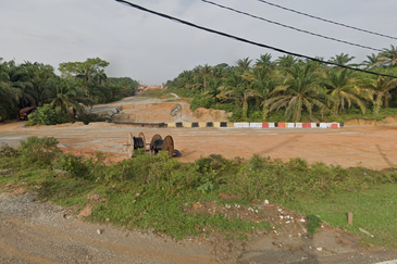 12 acres Industrial Zoning Land, Jalan DPP, Batu Arang for Sale