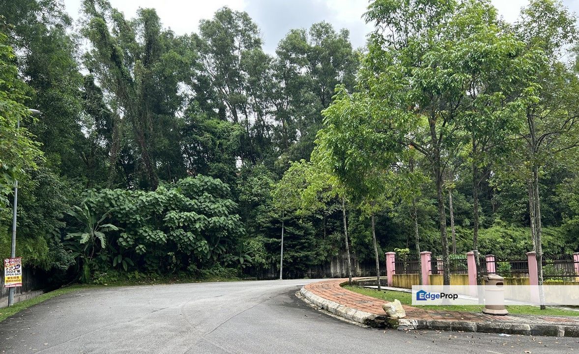 6 plots of Freehold Bungalow Land at Taman Taynton, Cheras for Sale, Kuala Lumpur, Cheras