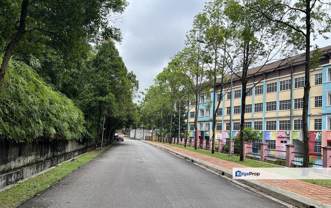 6 plots of Freehold Bungalow Land at Taman Taynton, Cheras for Sale, Kuala Lumpur, Cheras