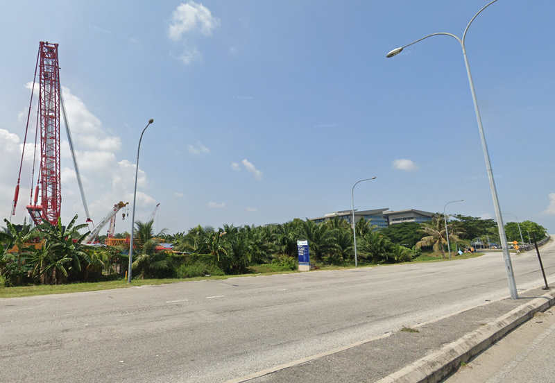 West Port, Pulau Indah