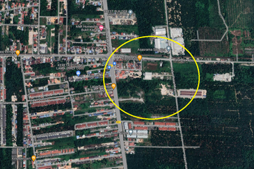 Commercial Zoning Land facing Jalan Meru Tambahan, Kampung Bukit Kapar, Kapar for Sale
