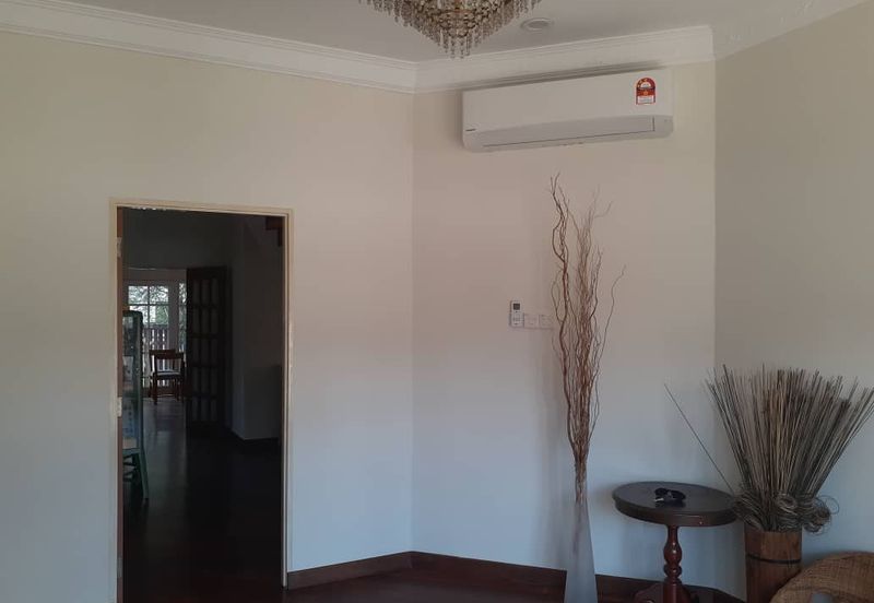 2 Storey Bungalow at Jalan Mihrab, Bukit Jelutong, Shah Alam for Sale