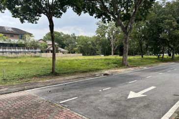 Bungalow Land, Mihrab U8/12, Bukit Jelutong, Shah Alam