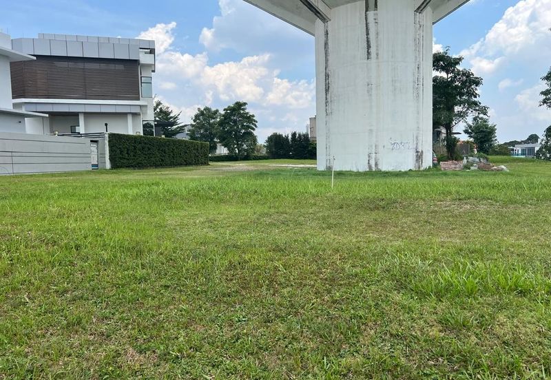 Jalan Timah, Mines Golf Resort City