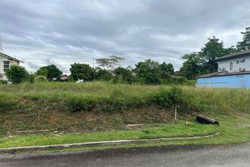 BANDAR ENSTEK (JENTAYU)