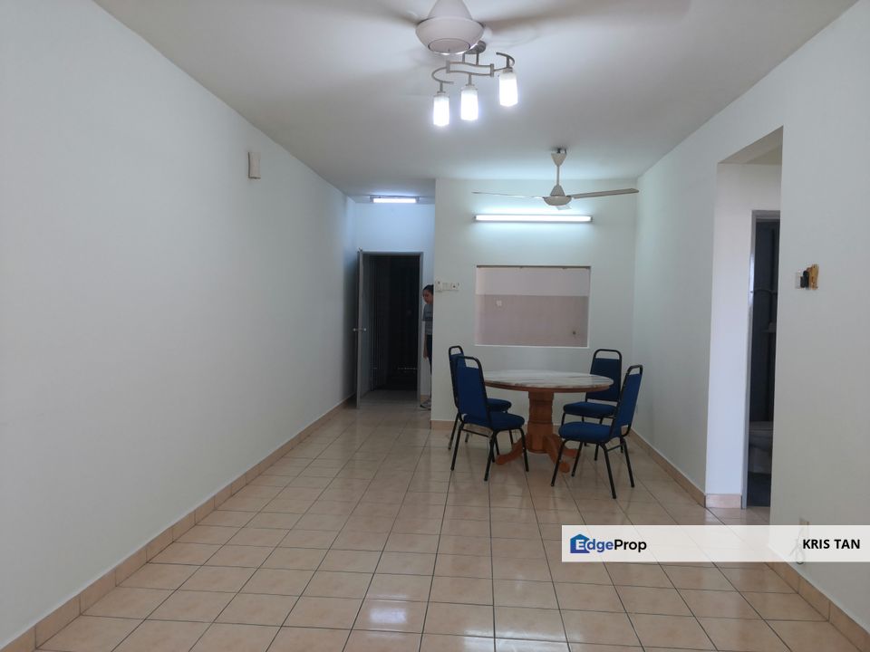 Angkasa Condominium, Freehold , Short walk to UCSI and Shop lot, Kuala Lumpur, Cheras