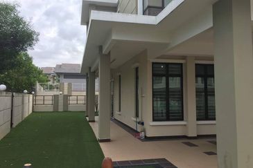 [Corner Freehold]BSL3, Bukit Sungai Long 3, 2 Sty 