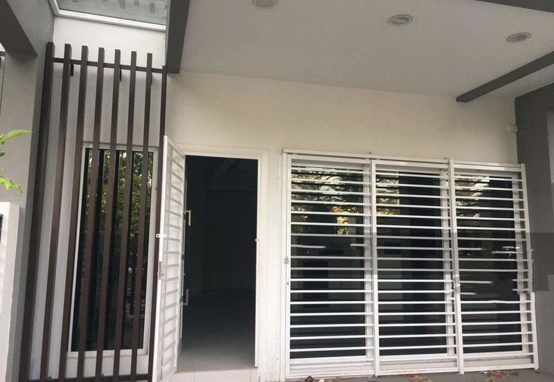 3 Storey Superlink House, Freehold, Brand new